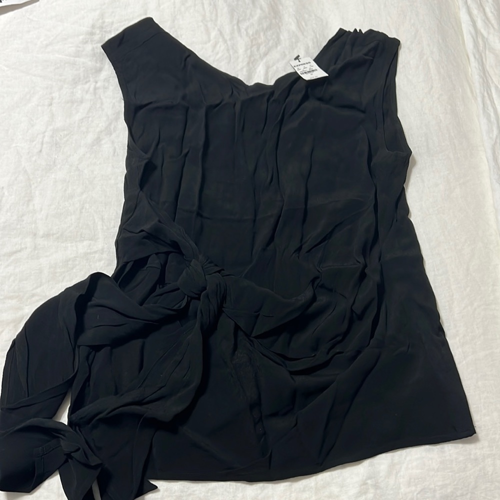 Express crew neck side tie top